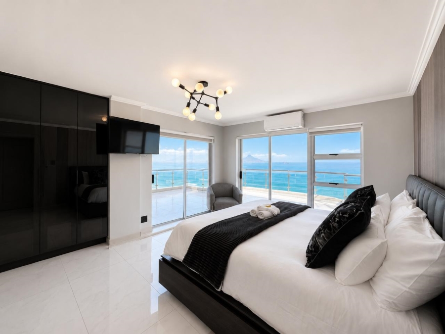 4 Bedroom Property for Sale in Beachfront Western Cape